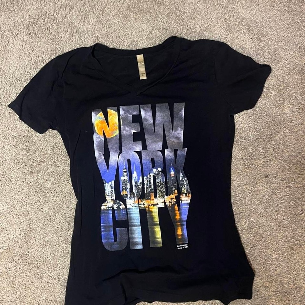 Y2K New York City Baby Tee Black NYC Skyline Graphic V Neck Streetwear Size L